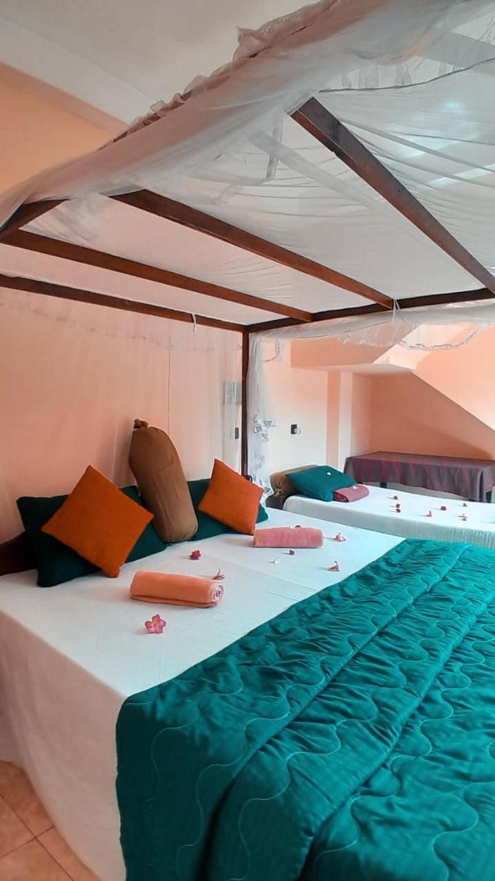 New Sea Lion Guest House Хикадува Екстериор снимка